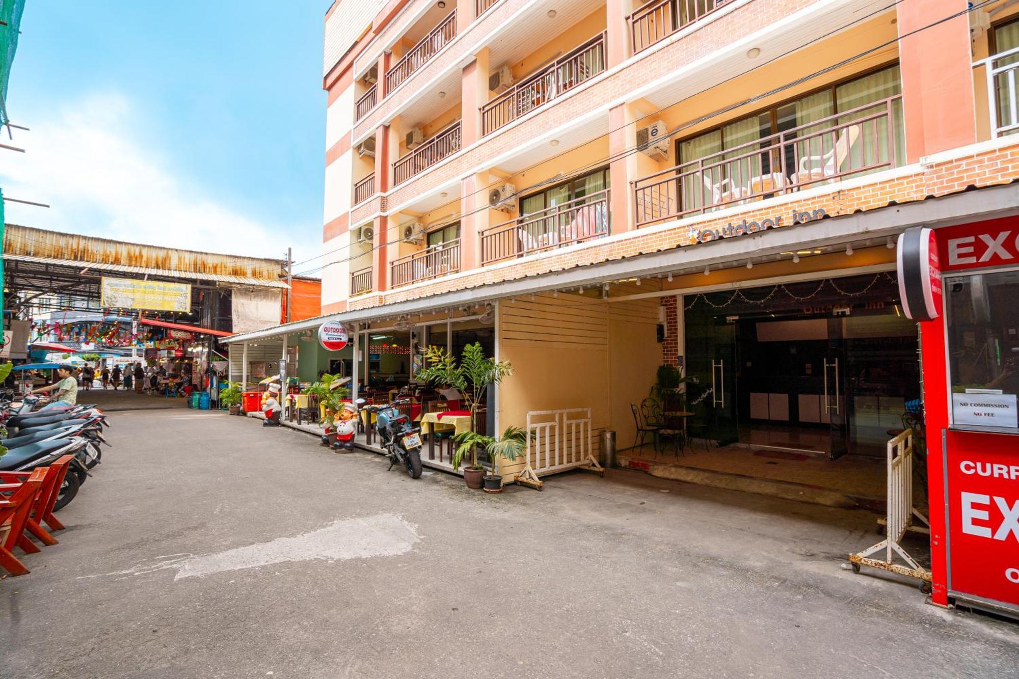 Outdoor Inn Kata Hotel Exterior photo