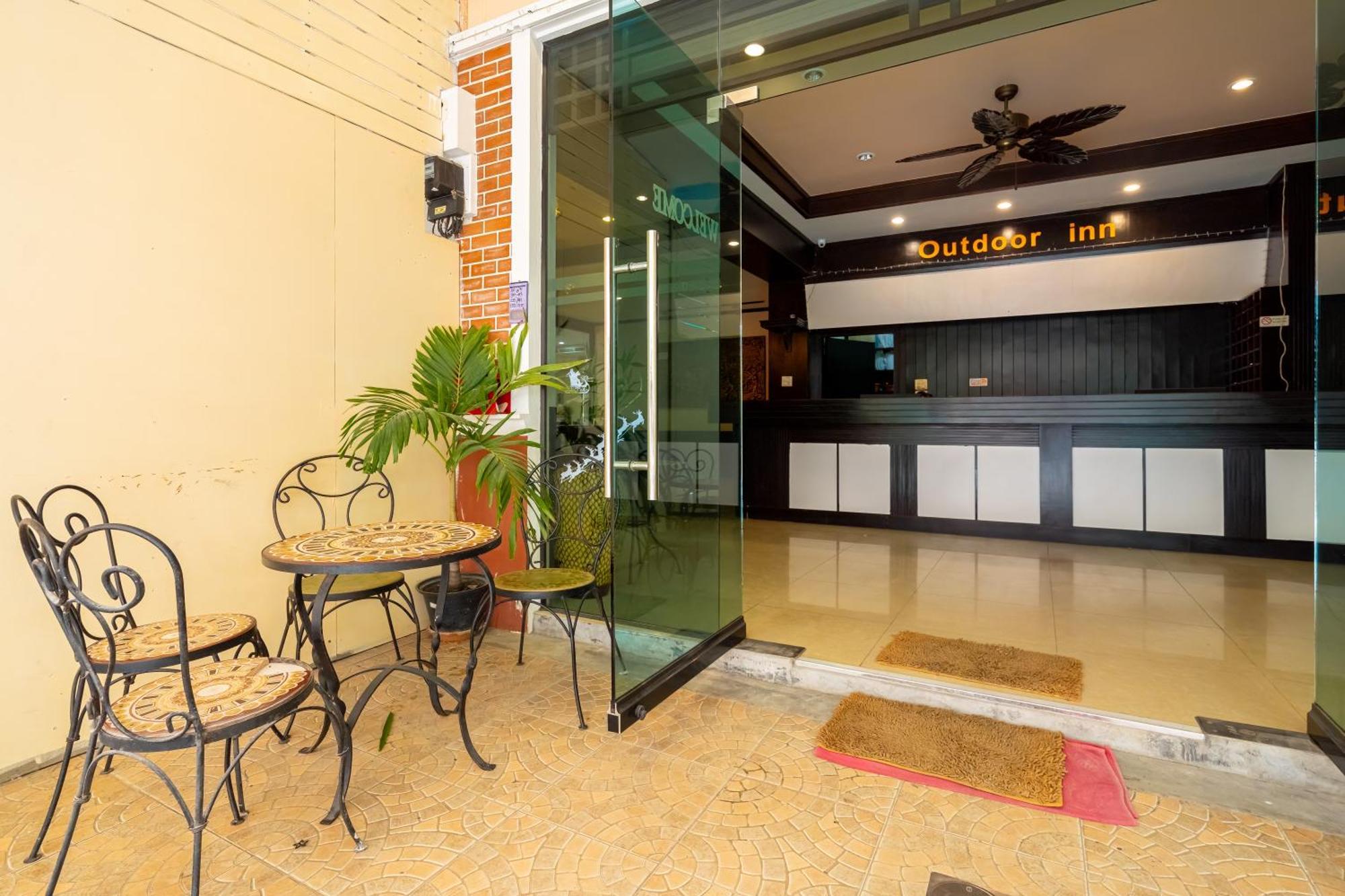 Outdoor Inn Kata Hotel Exterior photo